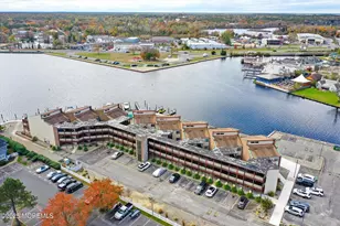 77 E Water St, Toms River Township, NJ 08753 - Photo 4