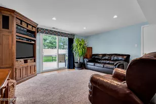 35 Villanova Dr, Jackson, NJ 08527 - Photo 10