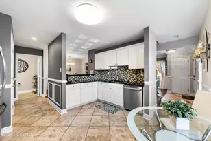 3305 Kapalua Ct, Freehold, NJ 07728 - Photo 12