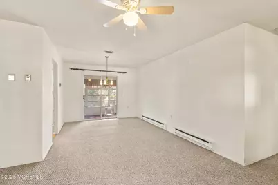 19 Dartmouth Street, Whiting, NJ 08759 - Photo 12