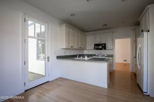 59 Thornbrooke Dr, Shrewsbury, NJ 07702 - Photo 12
