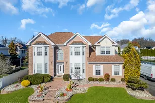 3 Knightsbridge Pl, Jackson, NJ 08527 - Photo 2