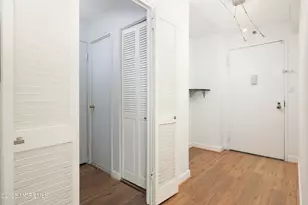 28 Riverside Ave, Red Bank, NJ 07701 - Photo 6