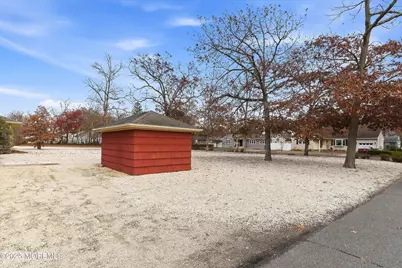 649 Spray Avenue, Beachwood, NJ 08722 - Photo 30