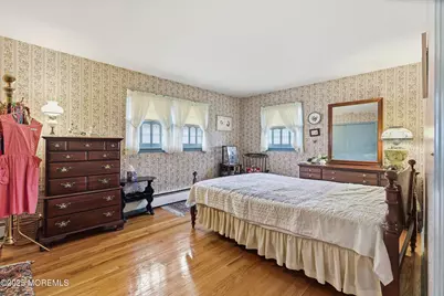 649 Spray Avenue, Beachwood, NJ 08722 - Photo 12