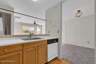 25 Jockey Ln, Tinton Falls, NJ 07753 - Photo 16