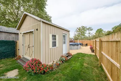 127 Sixth Street, Hazlet Township, NJ 07734 - Photo 32