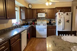 101 Mansfield Dr, Brick, NJ 08724 - Photo 2