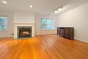 577 Windflower Ct, Morganville, NJ 07751 - Photo 6