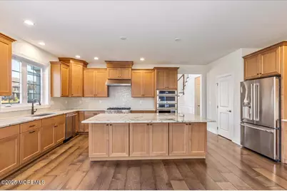 11 Jansky Drive, Holmdel, NJ 07733 - Photo 8