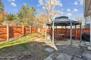 73 Jackson St, Freehold, NJ 07728 - Photo 22