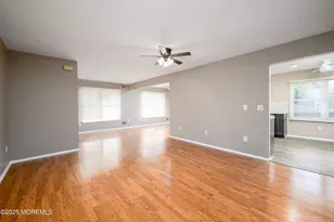 233 Cloverdale Dr, Lakewood, NJ 08701 - Photo 12