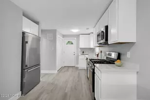 33 Grove Pl, Keansburg, NJ 07734 - Photo 8