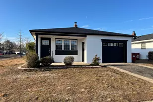 208 Bonaire Dr, Toms River Township, NJ 08757 - Photo 2