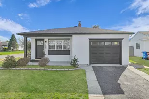 208 Bonaire Dr, Toms River Township, NJ 08757 - Photo 4