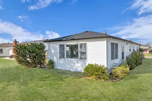 208 Bonaire Dr, Toms River Township, NJ 08757 - Photo 22