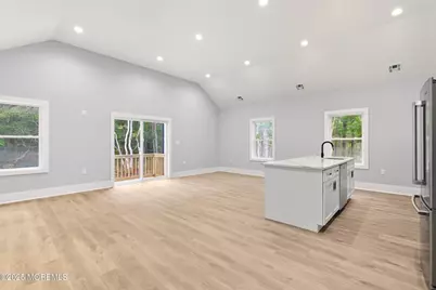 724 Sunset Road, Beachwood, NJ 08722 - Photo 8