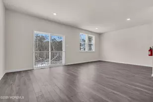 233 Mantoloking Dr, Jackson, NJ 08527 - Photo 10