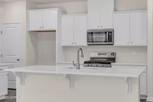 233 Mantoloking Dr, Jackson, NJ 08527 - Photo 6