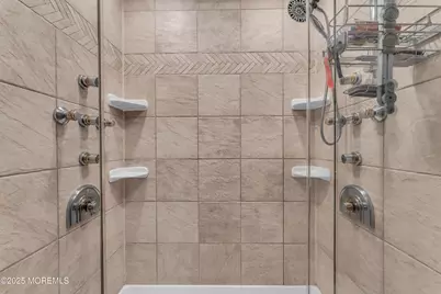 7 Red Coach Lane, Holmdel, NJ 07733 - Photo 32