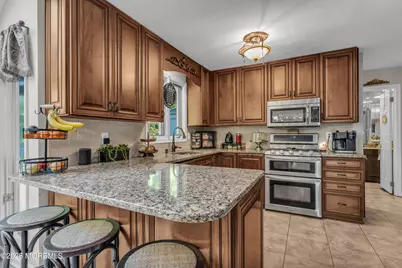 7 Red Coach Lane, Holmdel, NJ 07733 - Photo 8