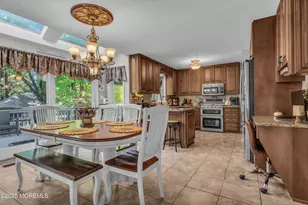 7 Red Coach Ln, Holmdel, NJ 07733 - Photo 10