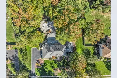 7 Red Coach Lane, Holmdel, NJ 07733 - Photo 2