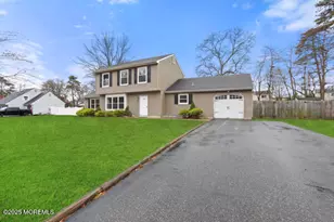 556 Kirk Ln, Brick, NJ 08724 - Photo 2