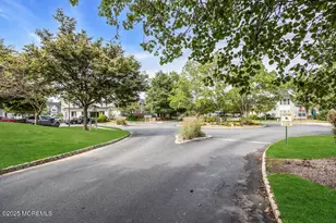 408 Blossom Cir, Dayton, NJ 08810 - Photo 22