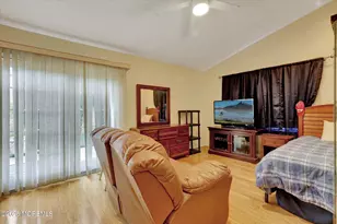 40 Caldwell Terrace, Marlboro Township, NJ 07746 - Photo 12