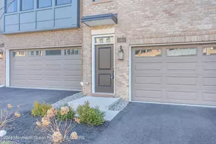 6 Augustus Dr, Middletown, NJ 07748 - Photo 2