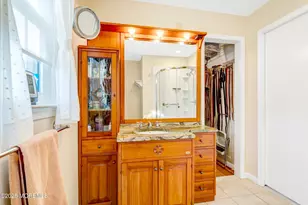 4 Brooke St, Oakhurst, NJ 07755 - Photo 32