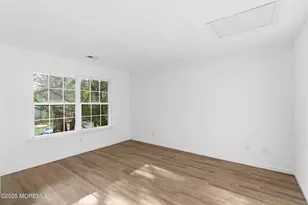 42 Diane Dr, Tinton Falls, NJ 07753 - Photo 14