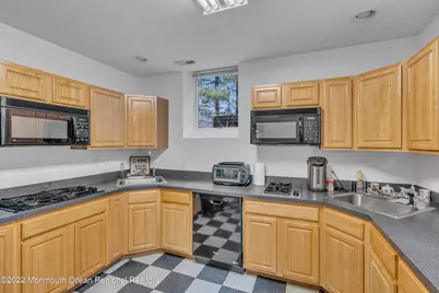 606 W Kennedy Boulevard, Lakewood, NJ 08701 - Photo 36