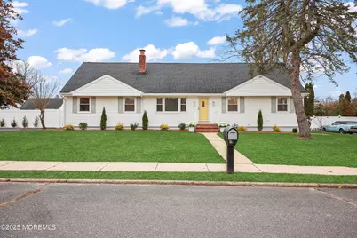 8 Arbor Way, Ocean Twp, NJ 07712 - Photo 2