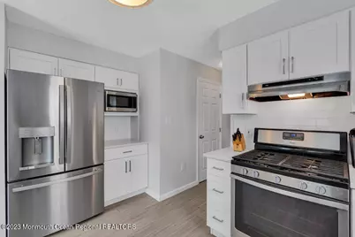 303 Salem Avenue, Spring Lake, NJ 07762 - Photo 14