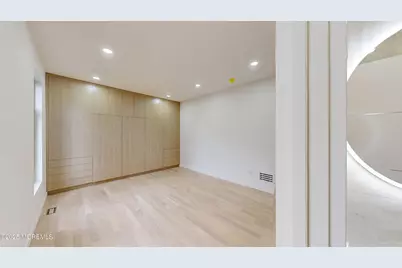 93 Buckley Road, Marlboro Township, NJ 07746 - Photo 18