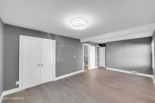 17 Elm Dr, Neptune Township, NJ 07753 - Photo 20