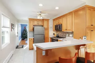 928 Park Pl, Red Bank, NJ 07701 - Photo 10