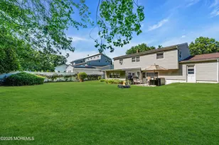 46 Parkview Dr, Hazlet Township, NJ 07730 - Photo 22
