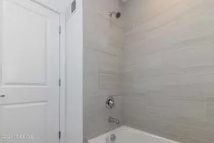 18 Crimson Dr, Manalapan Township, NJ 07726 - Photo 24