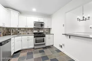 22 Arthur Glick Blvd, Franklin, NJ 08823 - Photo 12