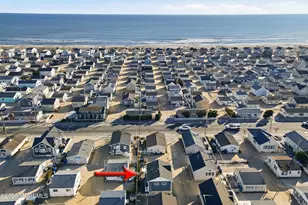 102 W Pompano Way, Lavallette, NJ 08735 - Photo 2