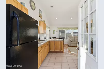 102 W Pompano Way, Lavallette, NJ 08735 - Photo 6