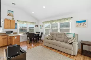 102 W Pompano Way, Lavallette, NJ 08735 - Photo 10