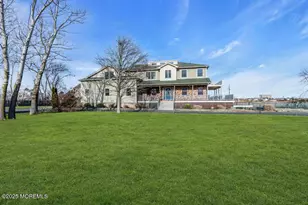 7 Manahassett Park Dr, Long Branch, NJ 07740 - Photo 2