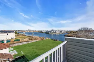 7 Manahassett Park Dr, Long Branch, NJ 07740 - Photo 62