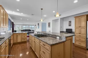 7 Manahassett Park Dr, Long Branch, NJ 07740 - Photo 32