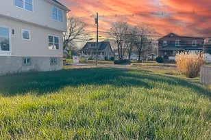 2B Dey St, Manalapan Township, NJ 07726 - Photo 4