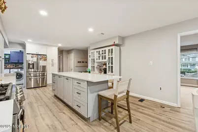 54 Tracy Drive, Manalapan Township, NJ 07726 - Photo 8